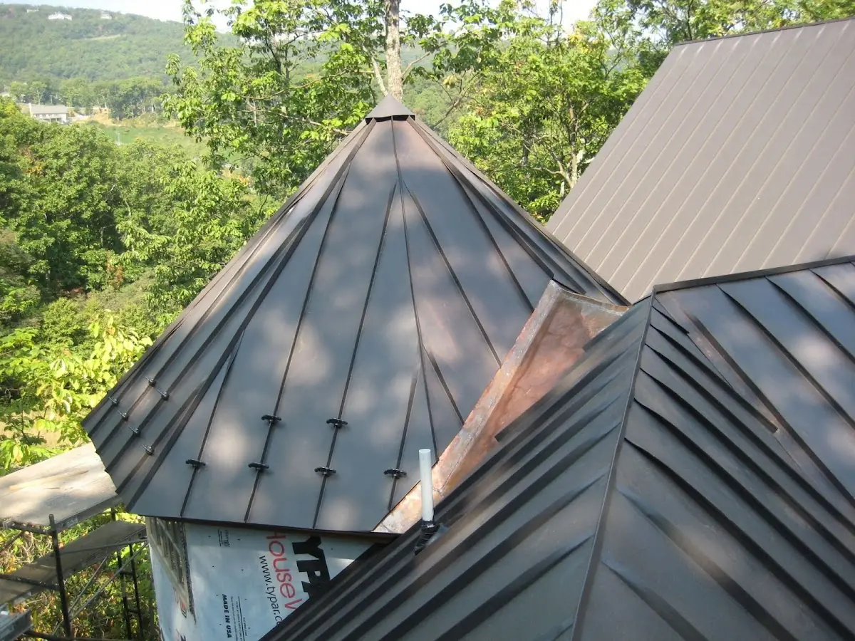 Professional Roof Tarp Installation by Craftsman Roofing in Bell Gardens
